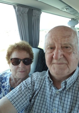 Foto de João Santos, cliente que comprou e-book de chás para esposa com dores articulares